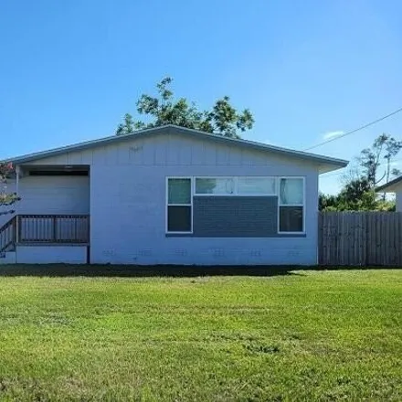 Rent this 3 bed house on 1110 Yale Avenue in Panama City, FL 32405