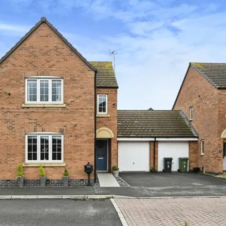 Buy this 4 bed house on Bonnie Close in Mackworth, DE22 4PN