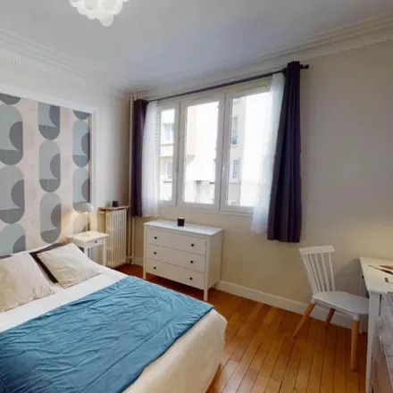 Image 2 - 12 Rue Gustave Le Bon, 75014 Paris, France - Room for rent