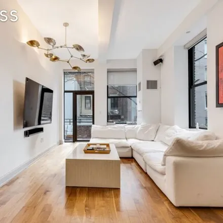 Rent this 1 bed condo on 140 W 22nd St Apt 2f in New York, 10011