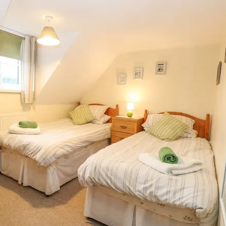 Rent this 3 bed townhouse on Little Snoring in NR21 0AY, United Kingdom