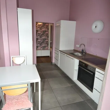 Rent this 3 bed apartment on Kronshagener Weg 1 in 24103 Kiel, Germany