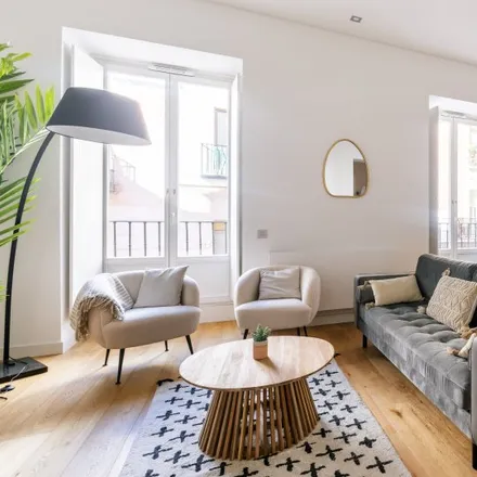 Rent this 1 bed apartment on Plaza de Carlos Cambronero in 5, 28004 Madrid