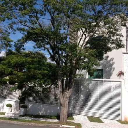 Buy this 4 bed house on Avenida Doutor David Benedito Ottoni in Jardim dos Estados, Poços de Caldas - MG