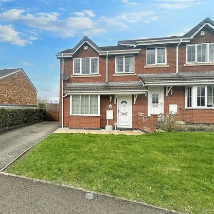 Buy this 3 bed duplex on Woodside Road in Telford, TF1 5HD