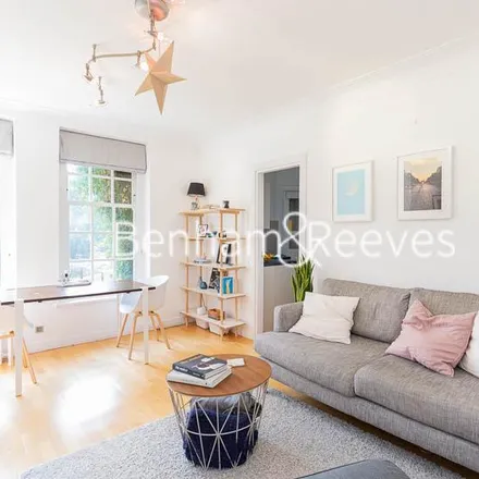 Rent this 1 bed apartment on Greenhill in Prince Arthur Road, London
