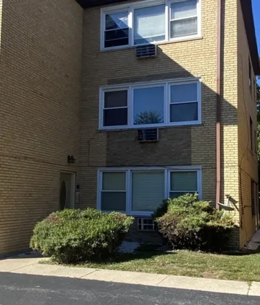 Buy this 1 bed house on 10739-10741 South Pulaski Road in Chicago, IL 60655