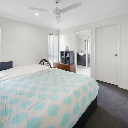 Image 2 - Dixon Drive, Pimpama QLD 4209, Australia - Apartment for rent