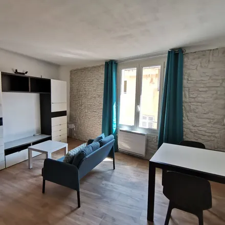 Rent this 2 bed apartment on 37 Boulevard Aristide Briand in 13100 Aix-en-Provence, France