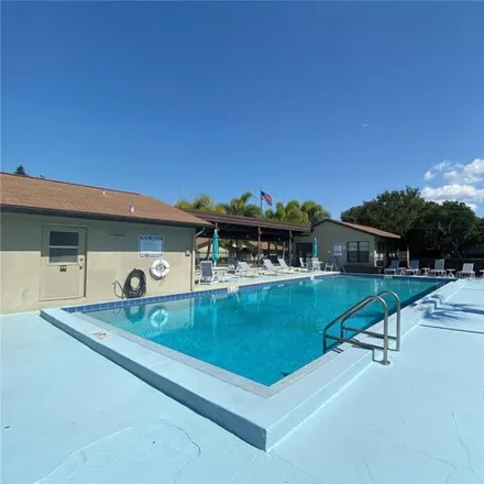 Image 4 - Roxburg Lane, Dunedin, FL 34698, USA - House for sale