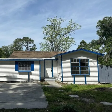 Buy this 3 bed house on 3235 Crutchfield Road in Lakeland, FL 33805