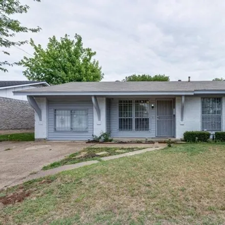 Buy this 5 bed house on 3549 Frosty Trail in Dallas, TX 75241
