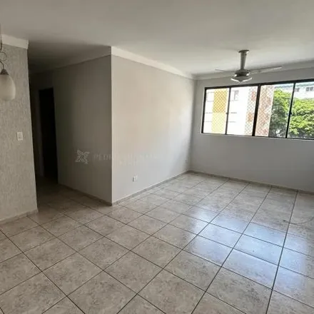 Rent this 3 bed apartment on Rua Vasco da Gama in Zona 2, Maringá - PR