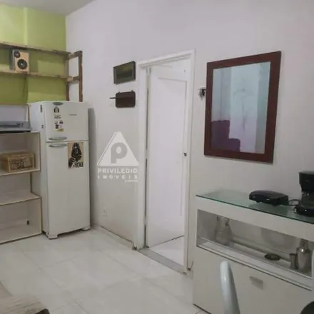 Buy this 1 bed apartment on Rua Tenente Marones de Gusmão in Copacabana, Rio de Janeiro - RJ