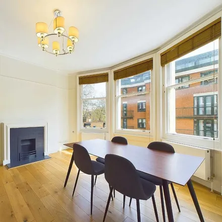 Image 5 - 1-12 Ridgmount Gardens, London, WC1E 7AP, United Kingdom - Apartment for rent