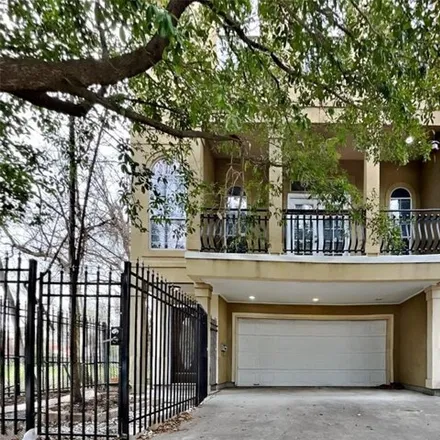 Rent this 3 bed house on 1206 Stanford Street in Houston, TX 77006