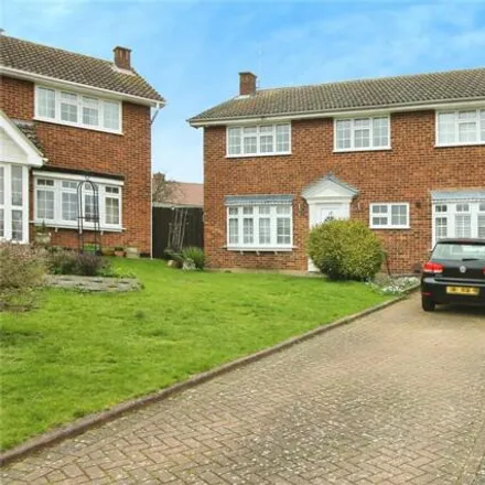 Buy this 4 bed house on Bell Farm Green in Great Burstead, CM12 9RW