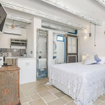 Rent this 2 bed house on Putignano in Via San Francesco d'Assisi, 70017 Putignano BA