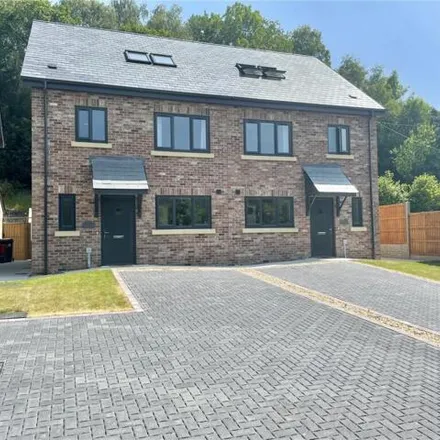 Buy this 4 bed duplex on Newtown Road in Llanidloes, SY18 6AT