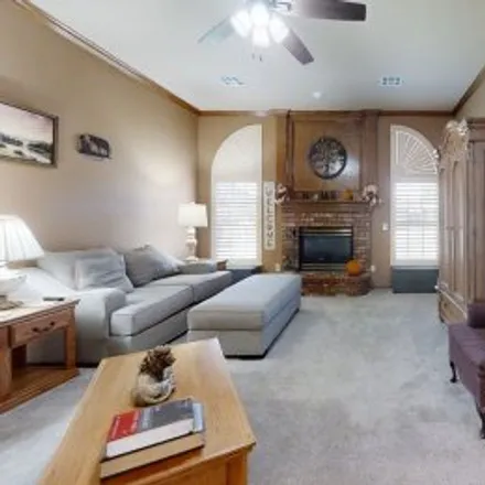 Buy this 4 bed apartment on 15708 Himalaya Rdg in Northwest Oklahoma City, Edmond