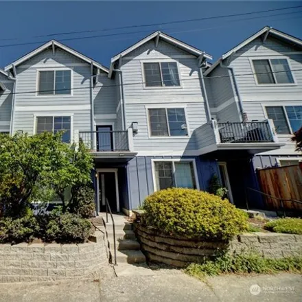 Buy this 3 bed house on 305 16th Avenue South in Seattle, WA 98144