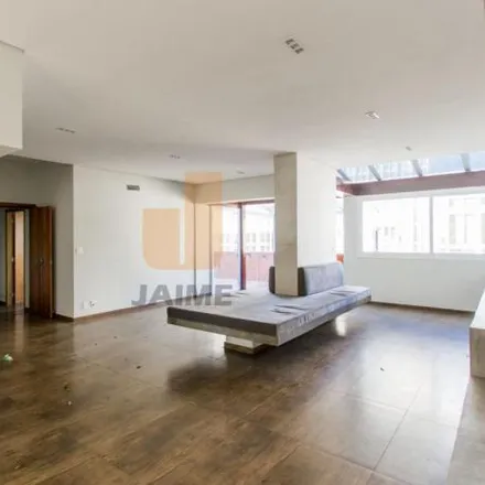 Buy this 3 bed apartment on Alameda Barros 436 in Santa Cecília, Região Geográfica Intermediária de São Paulo - SP