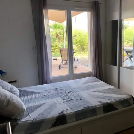Rent this 3 bed house on 83500 La Seyne-sur-Mer