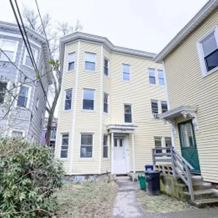 Rent this 3 bed apartment on #3 in 23A Kelly Road, Cambridgeport