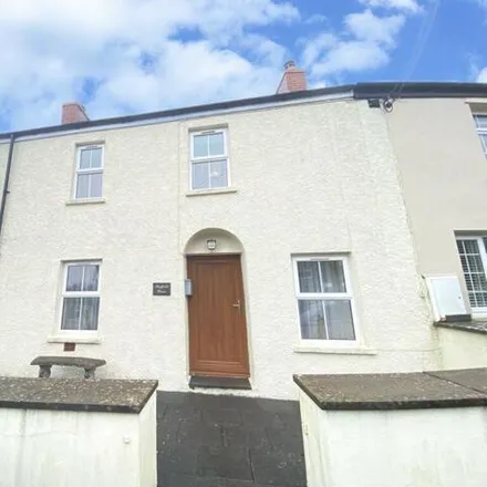 Buy this 3 bed duplex on The Co-operative Food in Carmarthen Road, Kilgetty