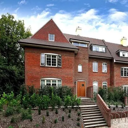 Rent this 7 bed apartment on Sarum Road in Winchester, SO22 5EZ