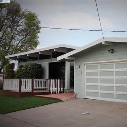 Buy this 4 bed house on 537 Beechmont Lane in Hayward, CA 94545