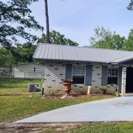 Buy this 3 bed house on 438 3rd Avenue in Palatka, FL 32177