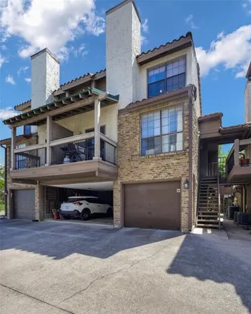Buy this 1 bed condo on 336 Melrose Drive in Richardson, TX 75080