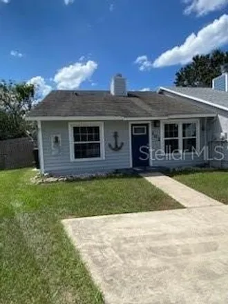 Rent this 3 bed duplex on 202 Lovell Lane in South Apopka, Apopka