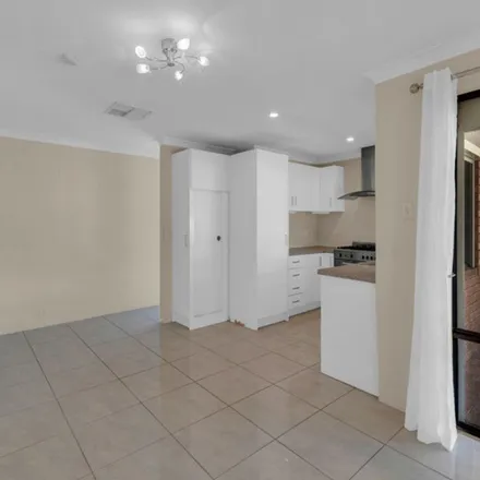 Rent this 4 bed apartment on Jindarra Close in Cooloongup WA 6168, Australia