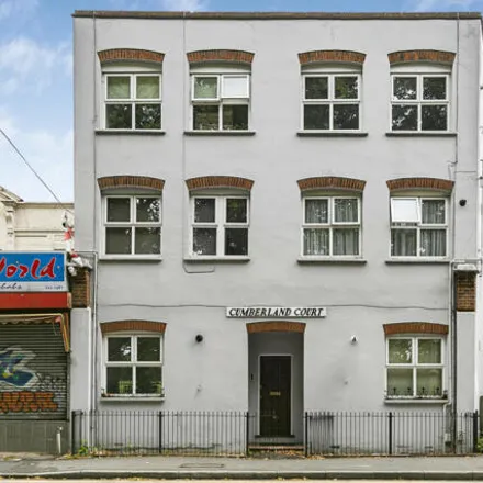 Image 9 - Wrythe Lane, London, SM5 2RA, United Kingdom - Apartment for sale