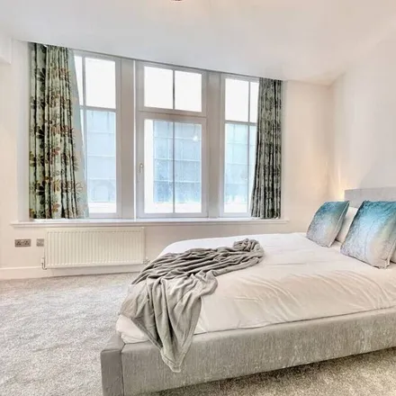Rent this 3 bed apartment on G1 3BL in Scotland, United Kingdom