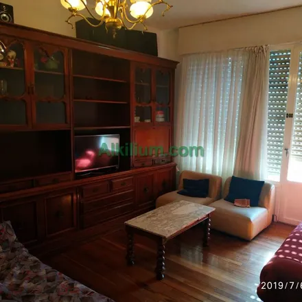 Rent this 3 bed apartment on Goiri eder in Arenatza kobaren kalea / Calle Cueva Arenaza, 6