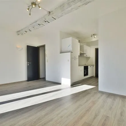 Image 9 - Rue des Rôtisseurs 9, 4500 Huy, Belgium - Apartment for rent