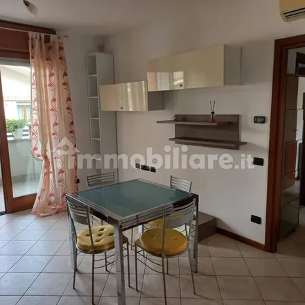 Image 2 - Via Anna Frank, 20006 Pregnana Milanese MI, Italy - Apartment for rent