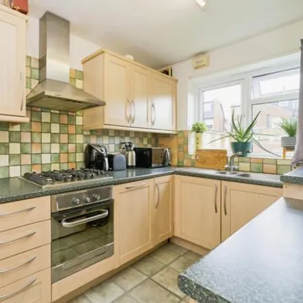 Image 4 - 184 Acre Road, Kingston Upon Thames, Great London, Kt2 - Apartment for sale