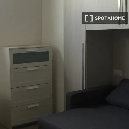 Image 4 - Via Carlo Montanari, 20158 Milan MI, Italy - Apartment for rent