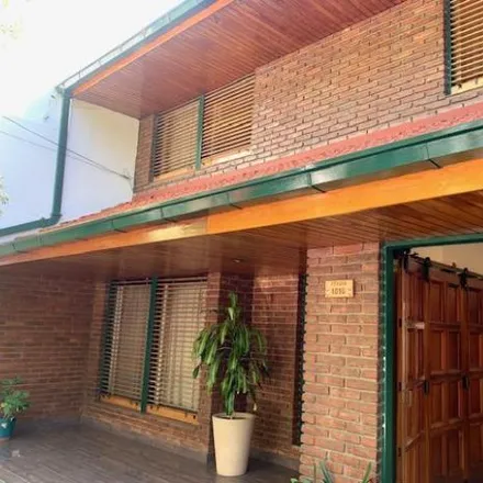 Buy this 3 bed house on Italia 1032 in Partido de San Isidro, Martínez