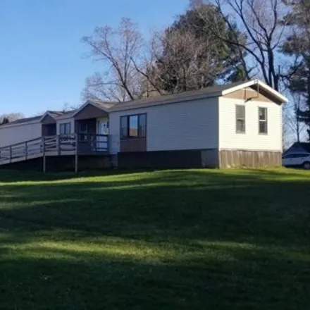 Buy this 2 bed house on 3252 Colonel Stairs Road in Friendship, Knox County