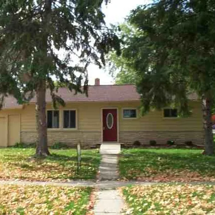 Buy this 3 bed house on 306 Hitchcock Street in Baraboo, WI 53913