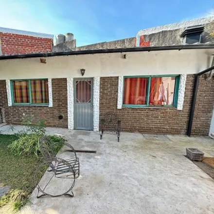 Buy this 2 bed house on Rincón 557 in Partido de Lomas de Zamora, 1828 Banfield