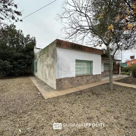 Buy this 3 bed house on Bulevar Estanislao López 701 in Departamento San Lorenzo, Roldán