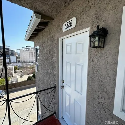 Image 1 - 6320 Franklin Avenue, Los Angeles, CA 90028, USA - Apartment for rent