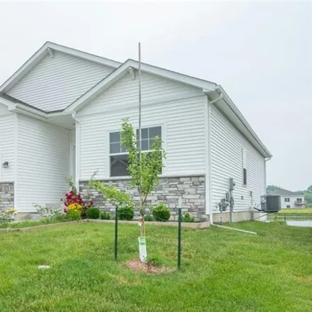 Buy this 4 bed house on 160 Southeast Willow Run Lane in Polk County, IA 50021