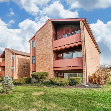 Buy this 2 bed condo on 4807 Chalet Drive in Saint Bernard, OH 45217